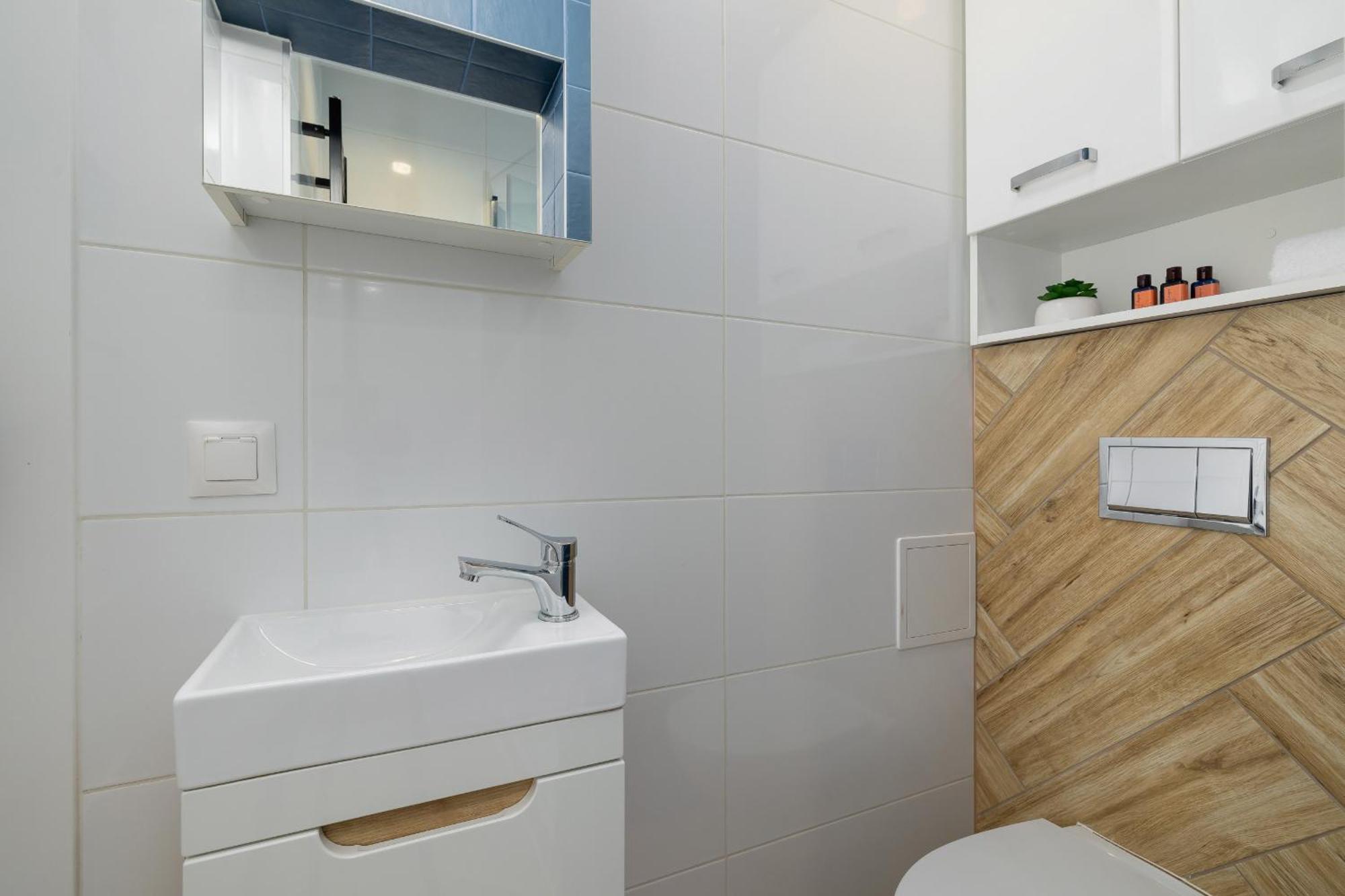 Ziolowa Studio Near Lavender Garden By Renters Apartment *