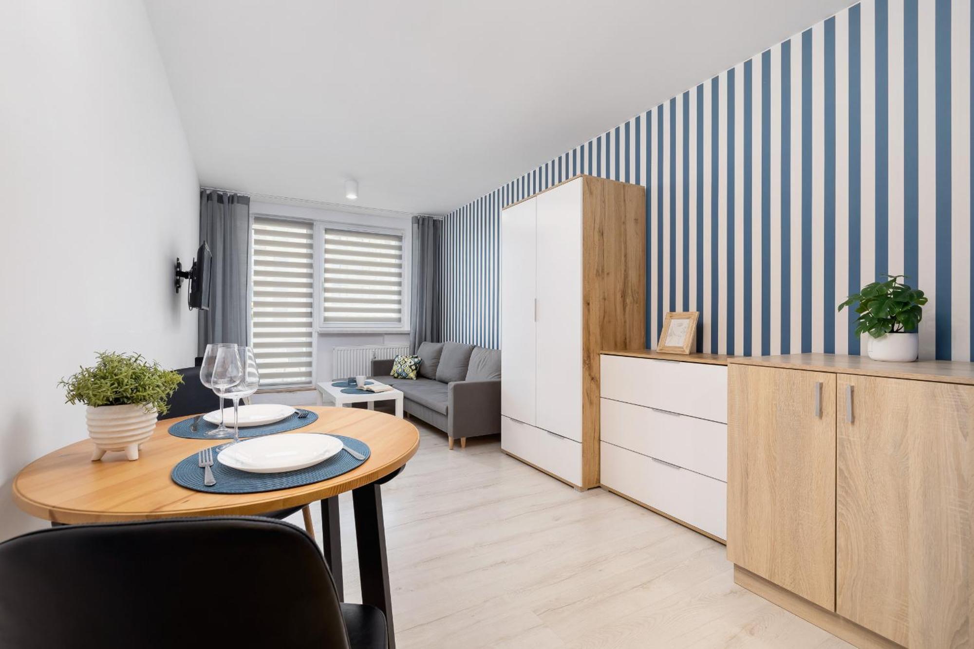 Apartment Ziolowa Studio Near Lavender Garden By Renters