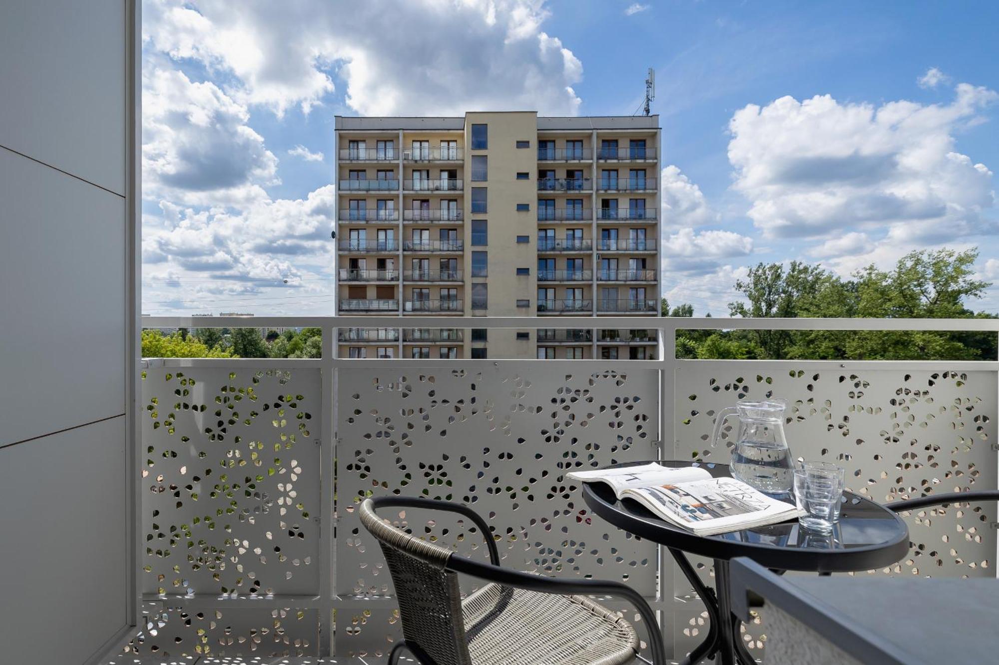 Ziolowa Studio Near Lavender Garden By Renters Apartment *